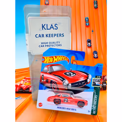 Mercedes-Benz 300 SL (Red) 3/10 Retro Racers 2023-27/250 (Short Card) - COMES IN A KLAS CAR KEEPER PROTECTIVE COLLECTORS CASE - HKH02