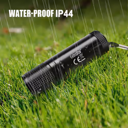 LED Flash Light Battery 3xAAA included IP44