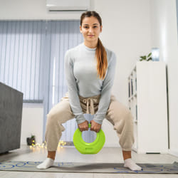 SPORTNOW 8kg Kettlebell for Weight Lifting, Strength Training, Green