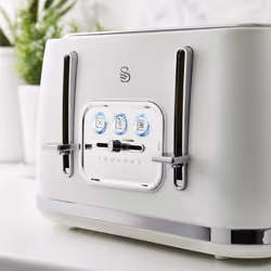 Swan Serenity Kettle & 4 Slice Toaster Set Matt White Finish & Chrome