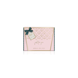 Signature Collection Jojoba Vanilla Almond Oil Just For You Luxury Special Delivery Gift Set only at Amazon Vegan Friendly