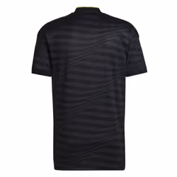 2022-2023 Real Madrid Third Shirt (VALVERDE 15) - L