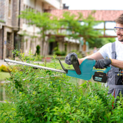 Outsunny Cordless Hedge Trimmer with Brushless Motor, Blue