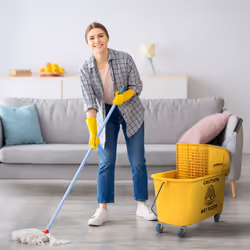 HOMCOM Mop Bucket with Wringer on Wheels for Floor Cleaning 20 Litre Yellow