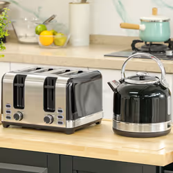 HOMCOM 1.7L 3000W Fast Boil Electric Kettle and 4 Slice Toaster Set, Black