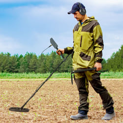 Outsunny Gold Metal Detector with DSP Chip and 5 Professional Modes