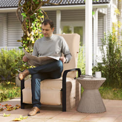 Outsunny Rattan Garden Recliner Chair Sun Lounger w/ Side Tray, Brown/Khaki