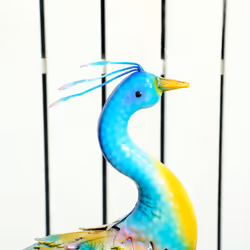 Outsunny Peacock Garden Statue, Metal Garden Gift with Stakes, Multi-Colour - Additional view 5