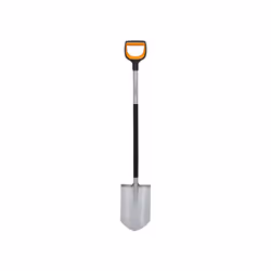 Fiskars Xact Pointed Spade