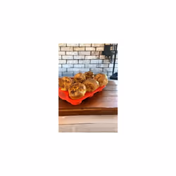 6-Cup Deep Silicone Muffin Tray, Silicone Yorkshire Pudding Tray, Muffin tin, Non-Stick Muffin Cupcake Tin for Muffins Cupcakes or Yorkshire Puddings,