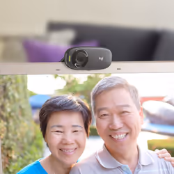 Logitech C310 HD WEBCAM - Additional view 4
