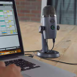 Logitech G Blue Yeti Nano USB Mic - Additional view 5