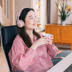 Logitech Zone Wireless 2 ES Headset Wired & Wireless Head-band Calls/Music USB Type-C Bluetooth Rose - Additional view 2