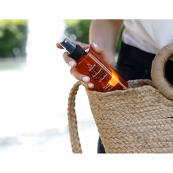 YOUTH LAB. Wet Skin Sun Protection SPF 50 Sunscreen spray Body Adults - Additional view 3