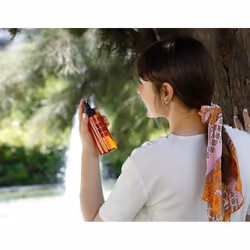 YOUTH LAB. Wet Skin Sun Protection SPF 50 Sunscreen spray Body Adults - Additional view 5