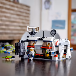LEGO 31107 Creator 3in1 Space Rover Explorer, Base & Shuttle Flyer Building Set, Spaceship Construction Toy - Additional view 6