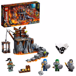 LEGO NINJAGO Journey to the Skull Dungeons Game Set 71717 Age 5+ 401pcs
