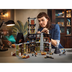 LEGO Creator Haunted House 10273 - Additional view 5
