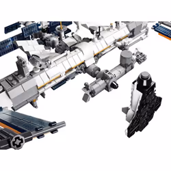 LEGO Ideas International Space Station 21321 - Additional view 4