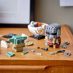 LEGO BrickHeadz Star Wars The Mandalorian & The Child Baby Yoda 75317