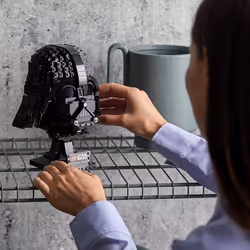 LEGOÂ® Star Wars 75304 Darth Vader Helmet | Collectible Display Model - Additional view 5