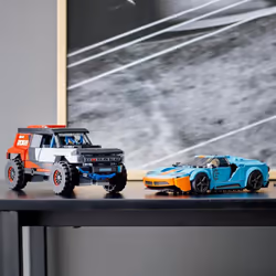 LEGO Speed Champions - Ford GT Heritage Edition and Bronco R (76905.)