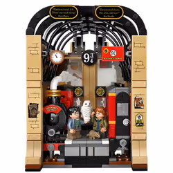 LEGO Harry Potter 76450 Book Nook: Hogwarts Express Age 10+ 832pcs