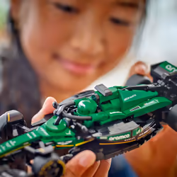 LEGO Speed Champions 77245 Aston Martin Aramco F1 AMR24 Race Car Age 10+ 269pcs