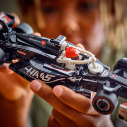 LEGO Speed Champions 77250 MoneyGram Haas F1 Team VF-24 Race Car Age 10+ 242pcs