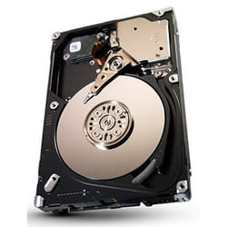 Seagate Savvio 300GB SAS internal hard drive 15000 RPM 64 MB 2.5&quot;