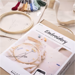 Creativ Company 970851 embroidery pattern Flowers