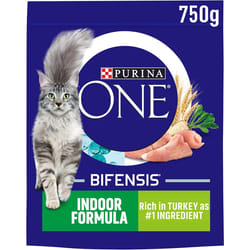 Purina ONE Indoor Cat Adult Dry Cat Food Rich in Turkey 750g, Pack of 4