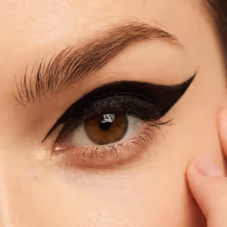 One Move Liquid Eyeliner | Black Gel Liner | Liquid Form | Waterproof | Quick-Drying | Smudge Proof | High Pigmentation | Vegan - Additional view 6