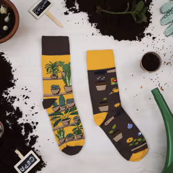 SPOX SOX - 1 Pack Unisex Mismatched Novelty Odd Socks - Gardening - 7-10 UK, Gardening