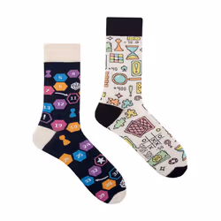 SPOX SOX - 1 Pack Unisex Mismatched Novelty Odd Socks - Board Games - 7-10 UK, Board Games
