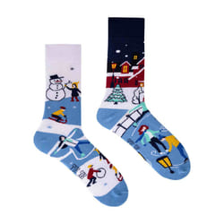 SPOX SOX - 1 Pack Unisex Mismatched Novelty Odd Socks - Winter Activities - 4-6 UK, Winter Activities