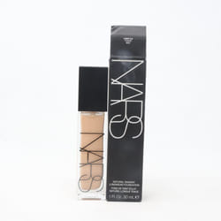 Nars Natural Radiant Longwear Foundation  1oz/30ml New With Box - Light 2.5 Yukon