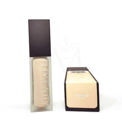 Huda Beauty #FauxFilter Luminous Matte Concealer MERINGUE 2.1N