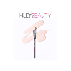 HUDABEAUTY Conceal & Blend Complexion Brush