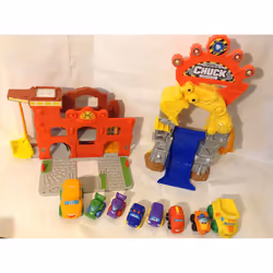 Tonka Chuck & Friends Fold 'N Go Fire Station