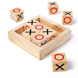 Bigjigs Toys Mini Noughts and Crosses Game - Travel-Friendly Tic Tac Toe Game, Travel Games, Board Games For Families, Kids Games, Pocket Money Toys
