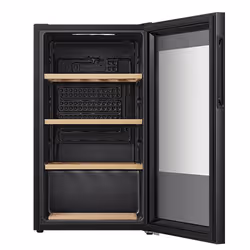 Hisense RW12D4NWG0 wine cooler Compressor wine cooler Freestanding Black 30 bottle(s)