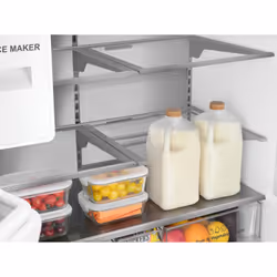 Hisense RF793N4SASE fridge-freezer Freestanding 612 L E Stainless steel - Additional view 8