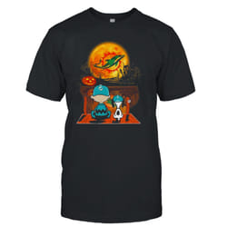 Snoopy And Charlie Brown Miami Dolphins Sitting Under Moon Halloween 2023 T-shirt - XXXL