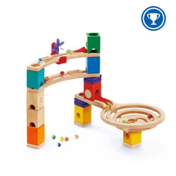 Hape Race to the Finish