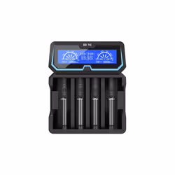 XTAR X4 battery charger to Li-ion 18650