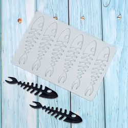 Fish bone shaped silicone mold, chocolate can, heart fish bone can, food cooking decoration mold, polymer mold (6.4x4.36x0.12 inches)
