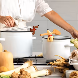 Ototo Design OT931 kitchen protective grip/holder