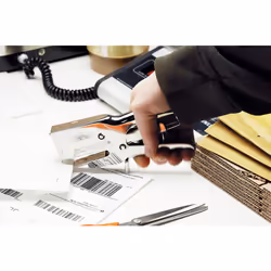 Rapid HD31 Heavy Duty Stapling Pliers  70 Sheet Capacity  High Volume Stapling  Includes 2 Anvils  Metal  Silver  10540301