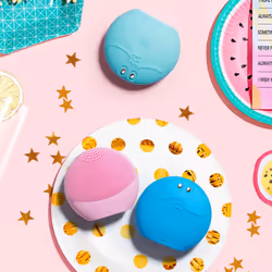 FOREO LUNA Play Smart 2 Facial Cleansing Brush, Peek A Blue